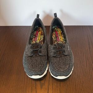 SKECHERS RELAXED FIT AIR-COOLED MEMORY FOAM SIZE 8.5 WOMEN'S‎
